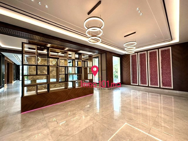 Splendide villa neuve à vendre à El Menzeh ZLV1690