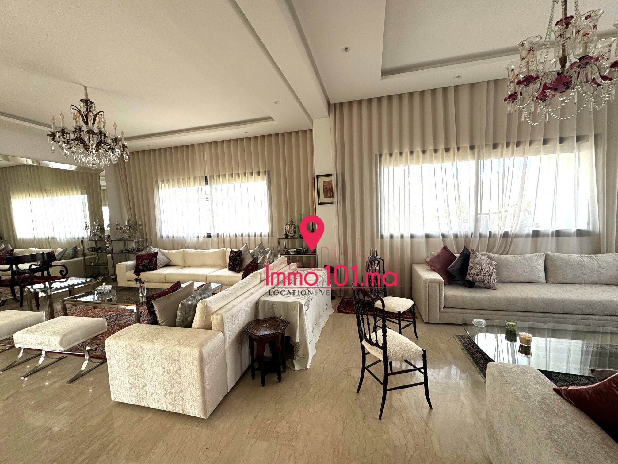 Villa à vendre à El Menzeh ZLV1936