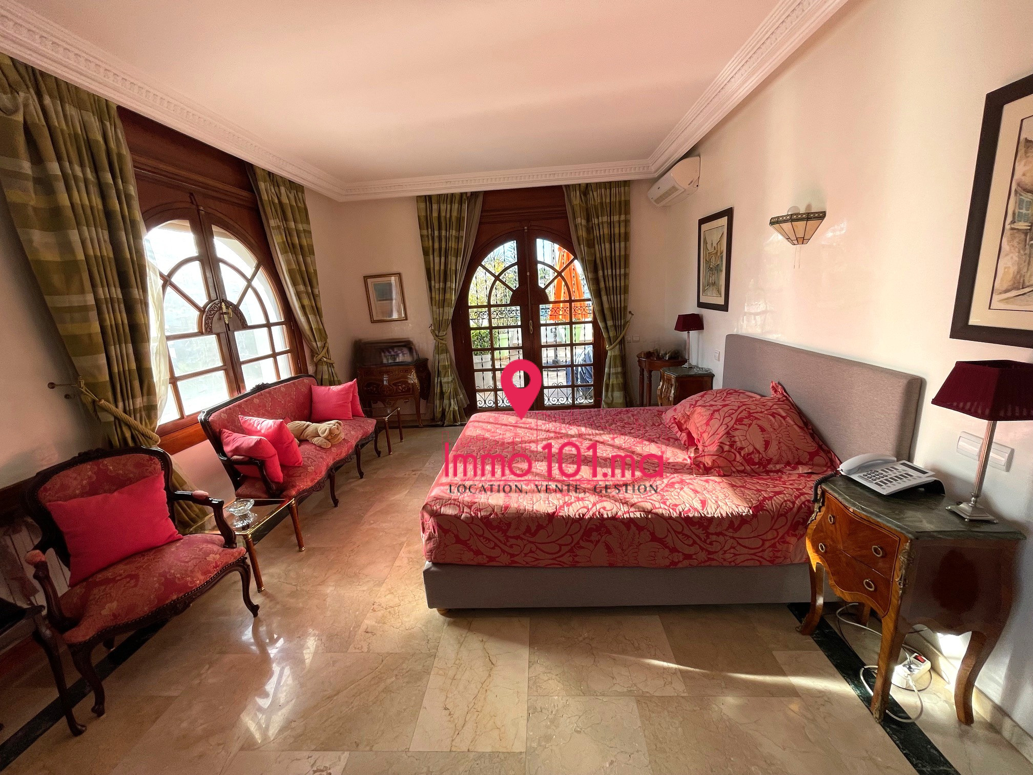 Location villa meublée à Souissi ZLLVM2377